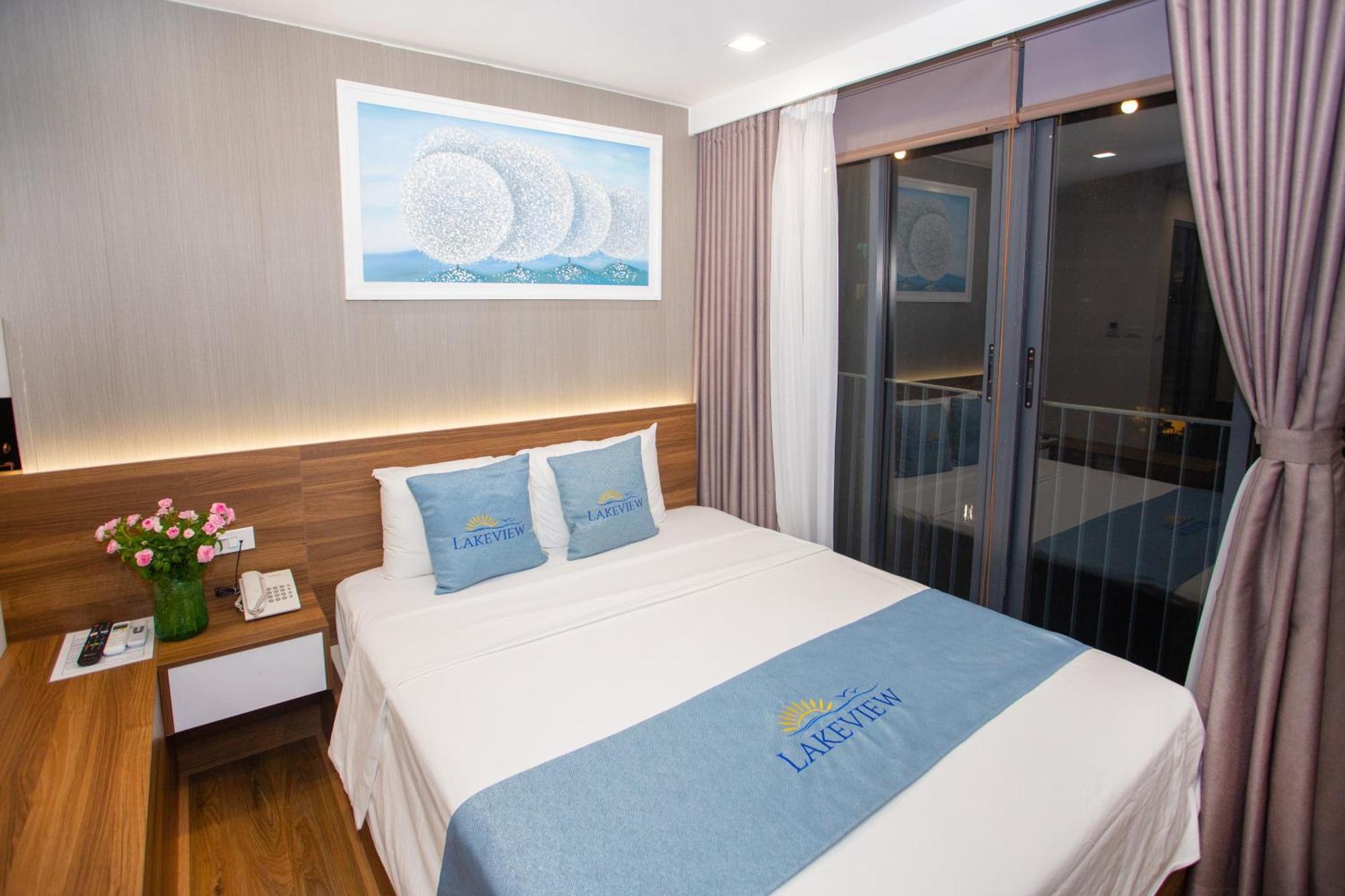 Lake View Hotel Hanoi Exterior photo