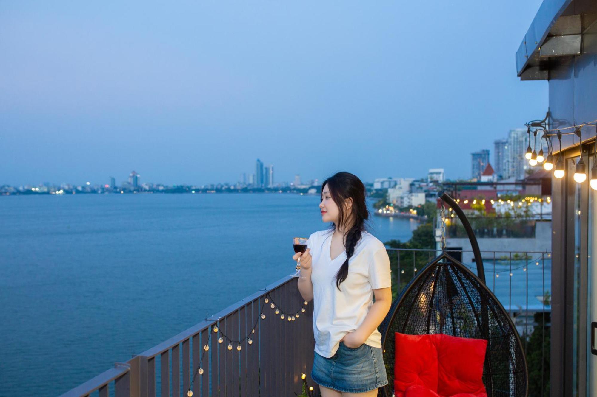 Lake View Hotel Hanoi Exterior photo